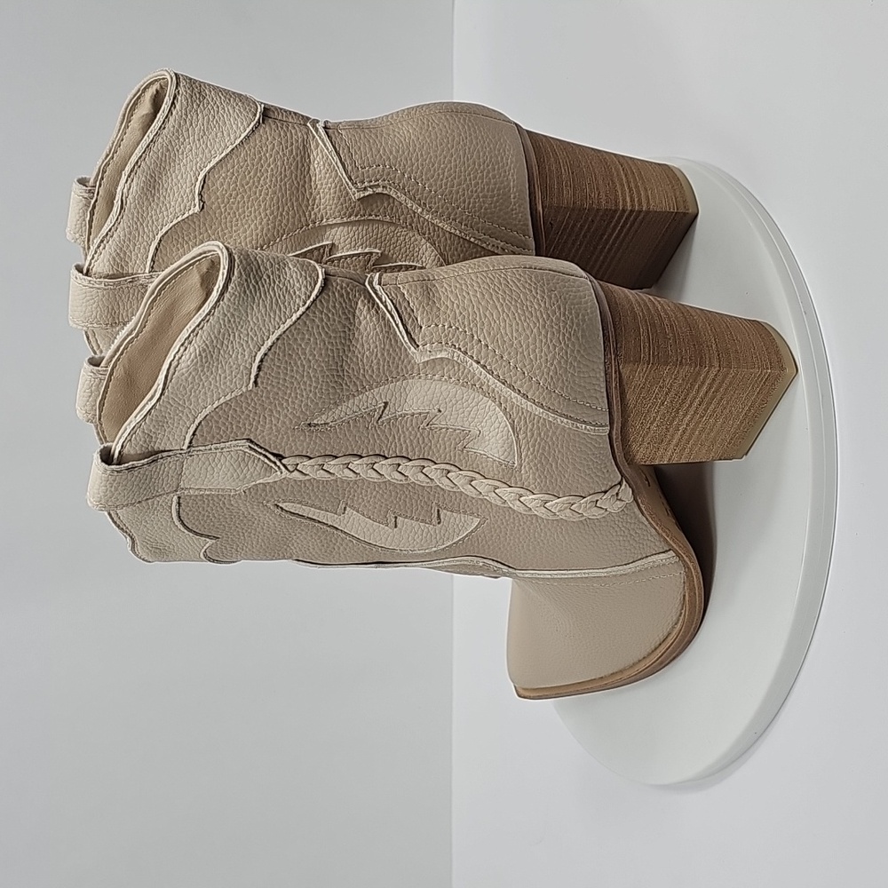 MIA Whitley Western Boots 10 Cream Bone Western Cowboy Ankle Pointed Block Heels - Picture 7 of 13